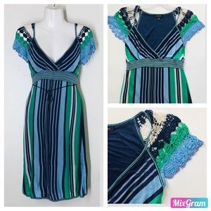 bebe Exclusives delicate crocheted Dress size L